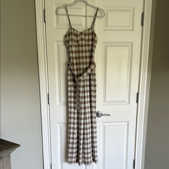 En Saison Beige Checkered Jumpsuit - Picture 5 of 6